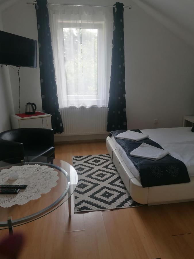 Ustronie Apartment ซเกียร์ซ ภายนอก รูปภาพ
